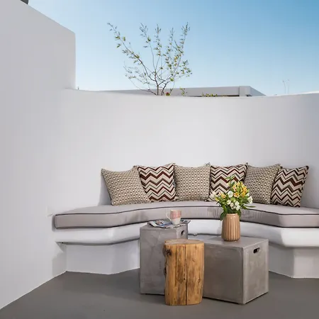 Hotel White & Co. Exclusive Island Pyrgos Kallistis