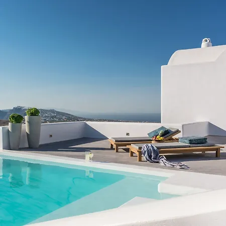 White & Co. Exclusive Island Pyrgos Kallistis